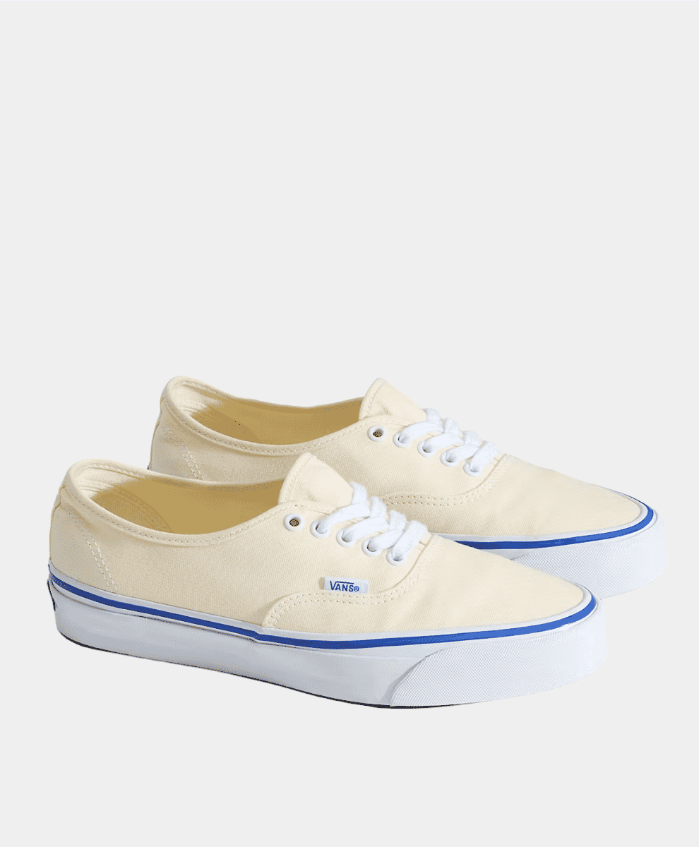 Canvas plimsoll