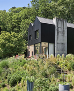 A Dance of Old and New: Folly Cottage by Invisible Studio